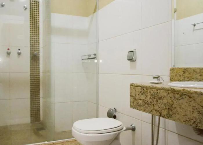 BOMBONATO HOTEL - Fácil Acesso ao Aeroporto e parque de Exposições ABCZ