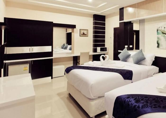 Excella Hotel