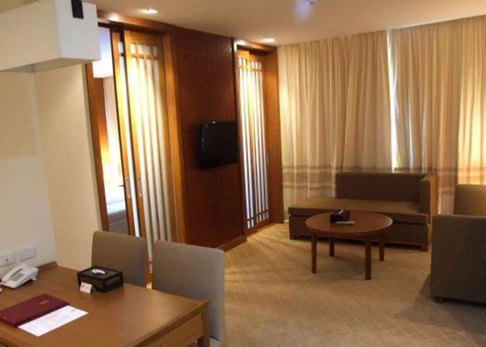 Sunee Grand Hotel