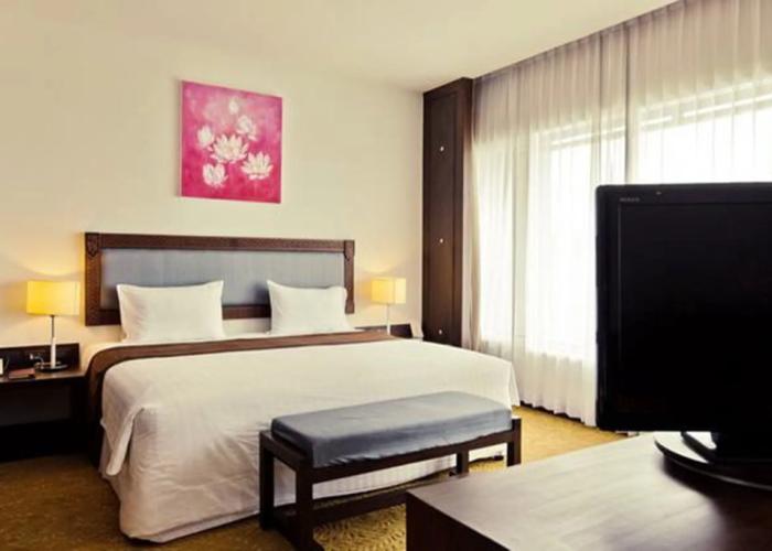 Sunee Grand Hotel