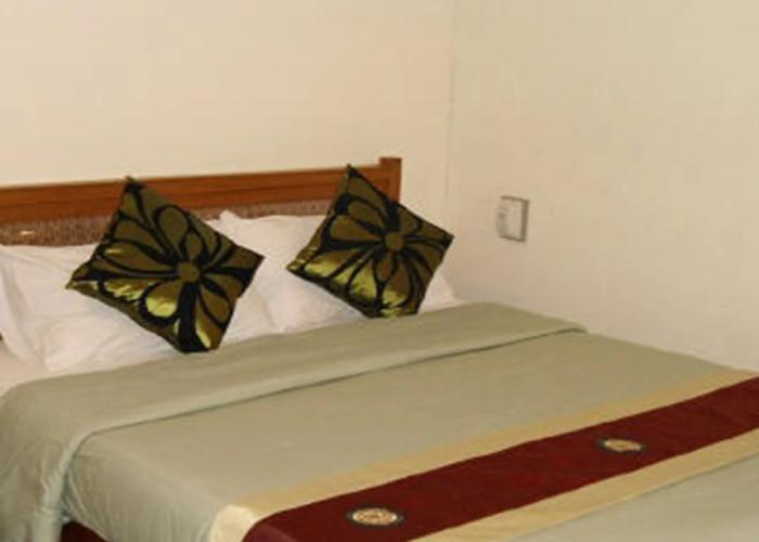 Ubon Hotel
