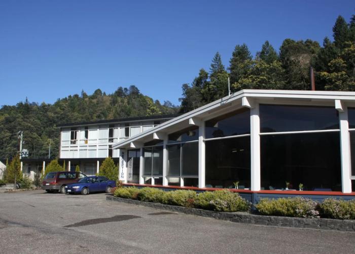 Silver Hills Motel
