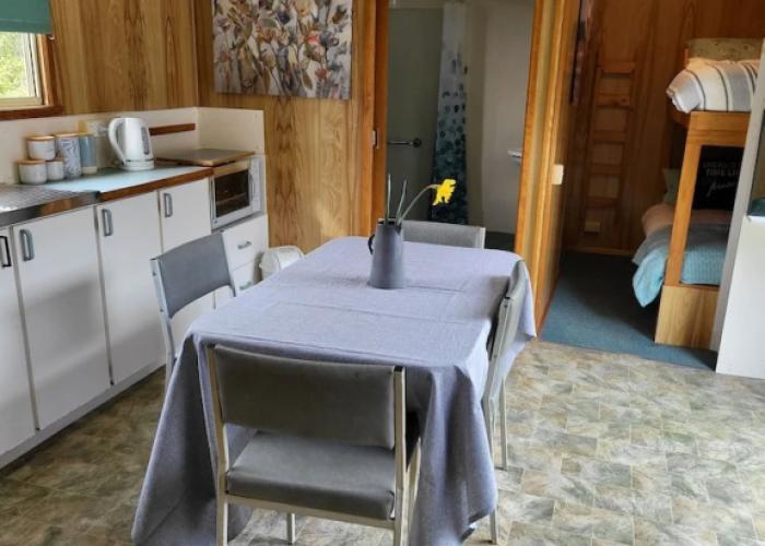 Queenstown Copper Country Cabins