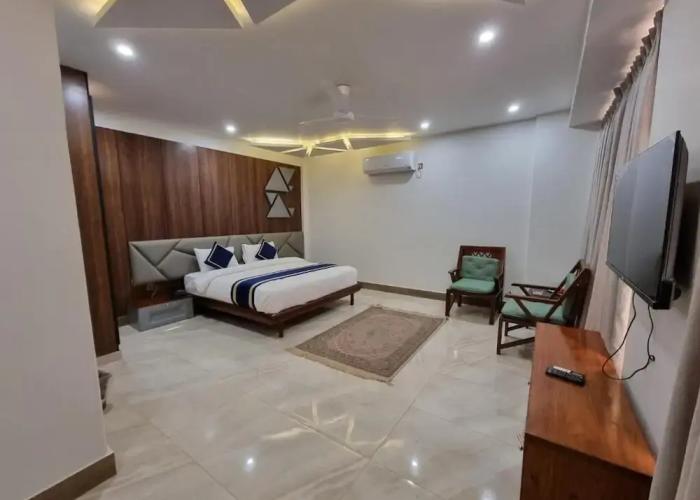 Grand Hotel Quetta