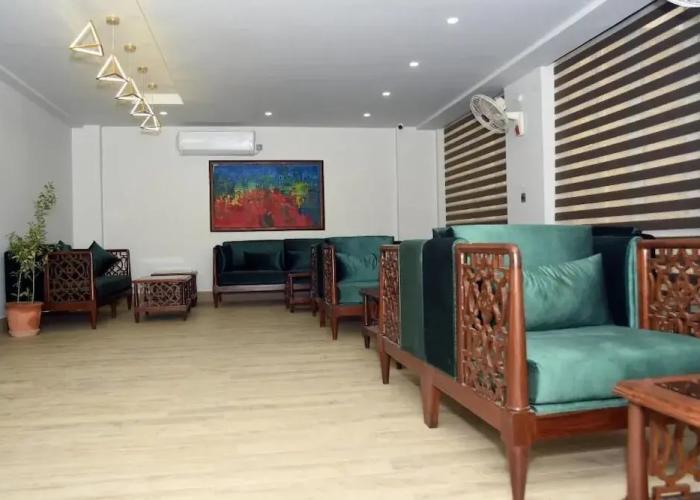 Grand Hotel Quetta