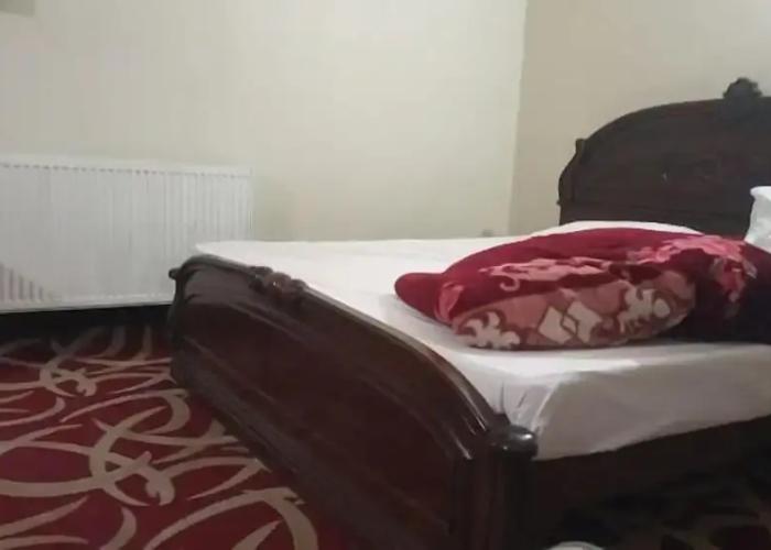 Hotel Qasr-e-Naz