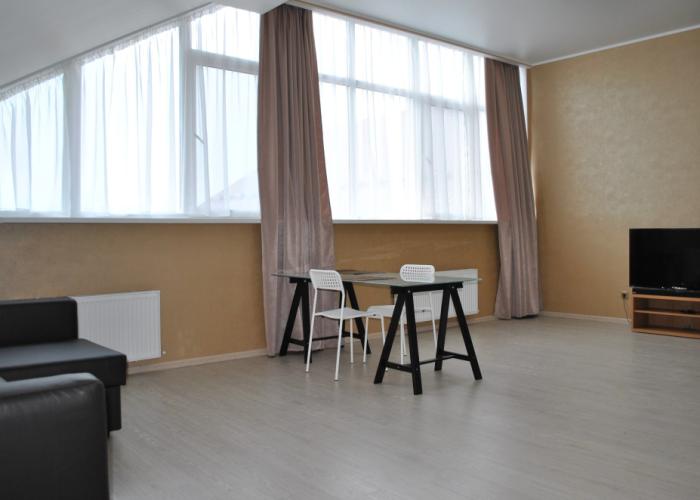 City Hotel