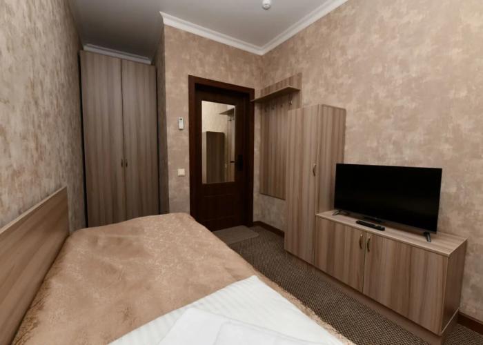 Novozhenovskiy Hotel