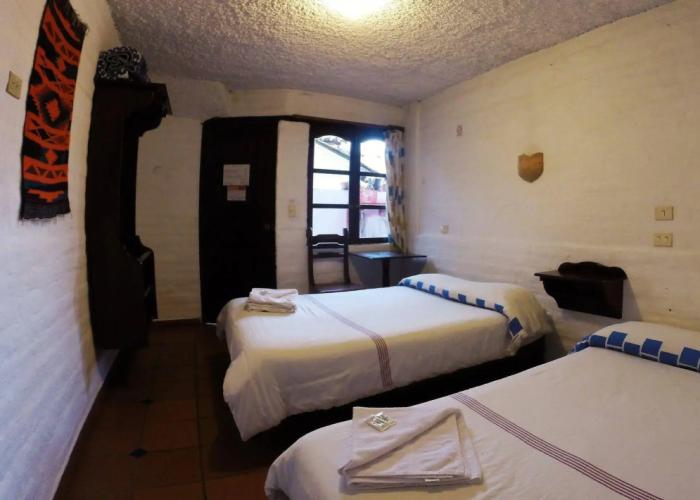 L'AUBERGE INN - Hostel