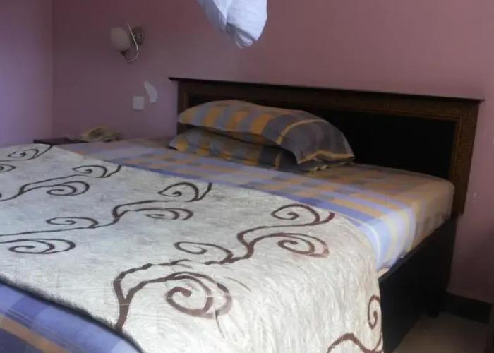 Palema Crown Hotel
