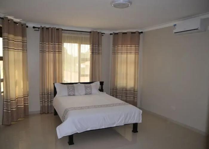 Hope's Apartments
