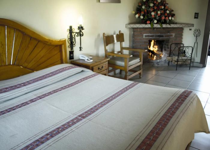 Hotel Pie de la Sierra