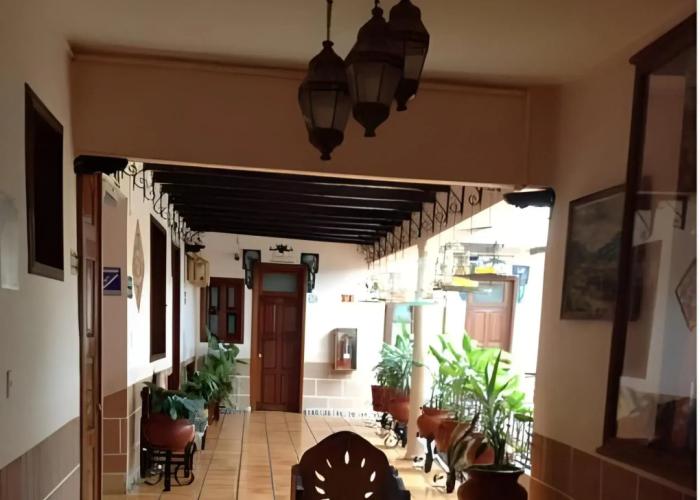 Hotel Regis