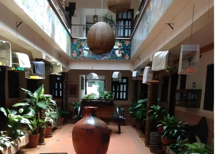 Hotel Regis