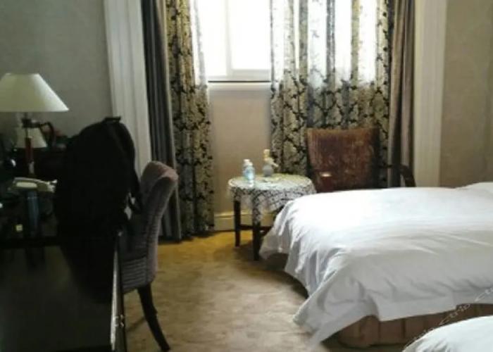 Royal International Hotel