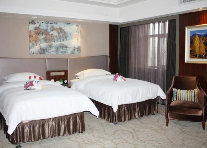 Yili Black Bee Manor Eco Hotel