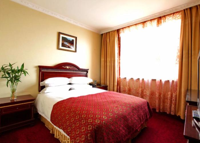 Tumaris Hotel