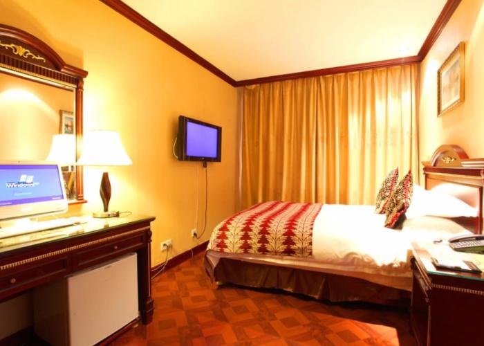 Tumaris Hotel