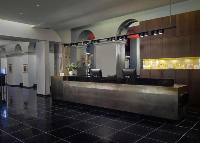 Hotel de Bourgtheroulde, Autograph Collection