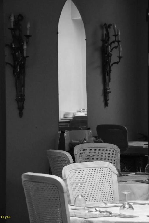 фото Hôtel Dandy