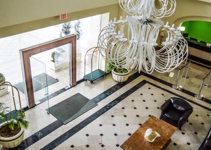Holiday Inn Convention Center by IHG