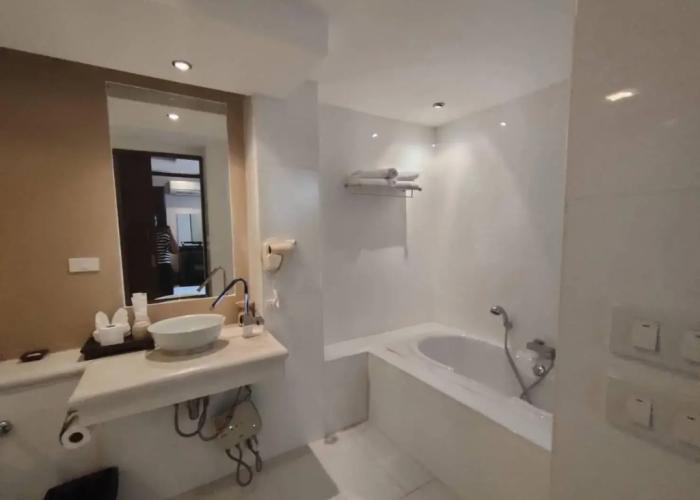 Racha Kiri Resort and Spa Khanom