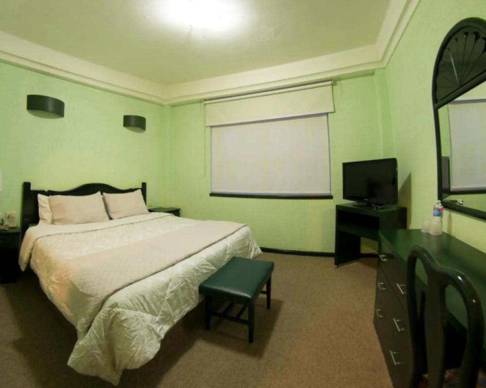 фото Hotel Leon