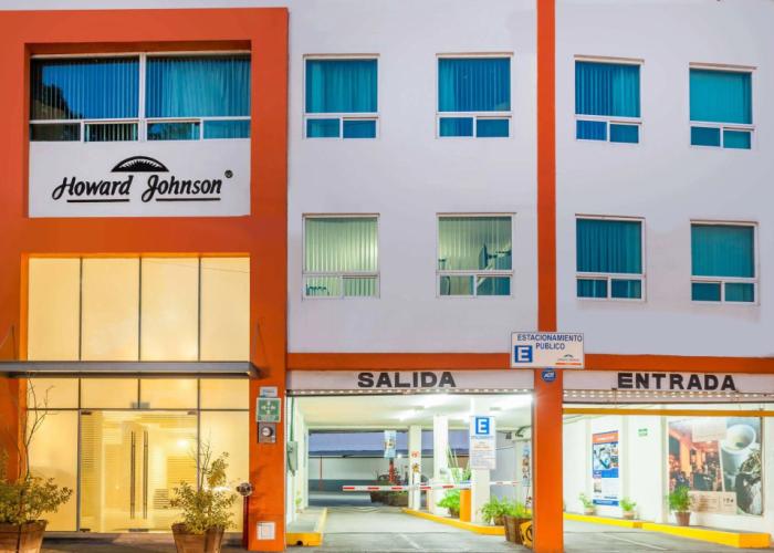 Howard Johnson Leon Avenida