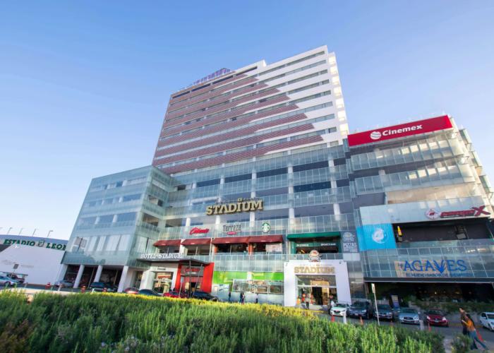Hotel Plaza Stadium