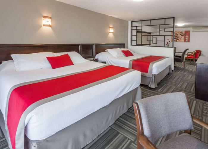 Ramada Plaza Leon