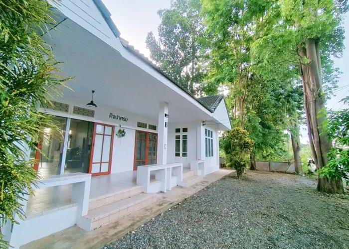 Silpasom ARTstay Suratthani Guest house