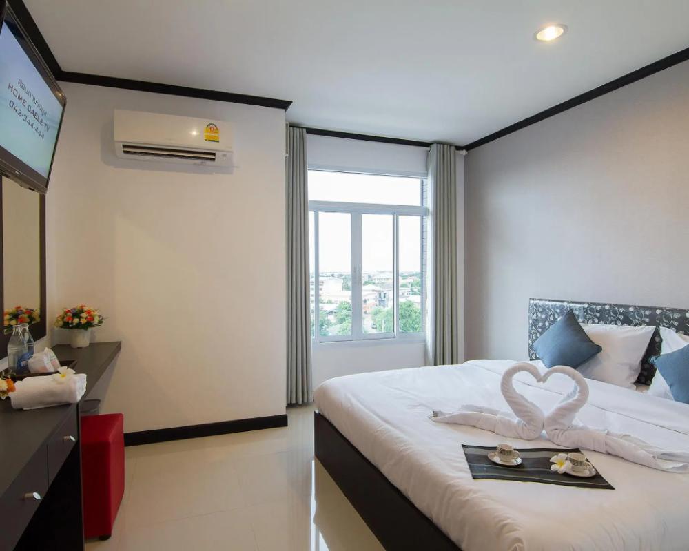 фото Leelawadee Grand Hotel