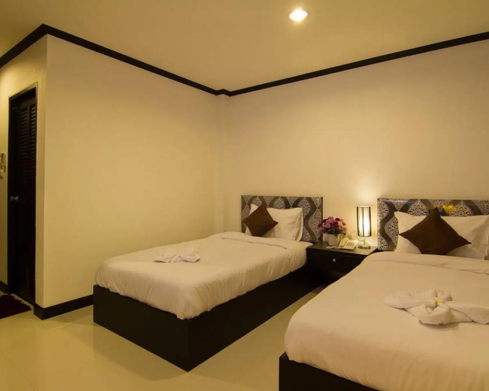 фото Leelawadee Grand Hotel