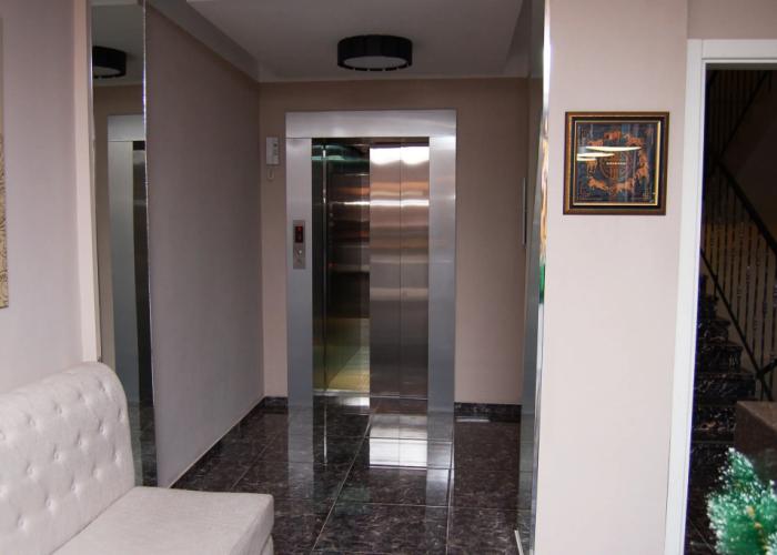Rezidentsiya  Hotel