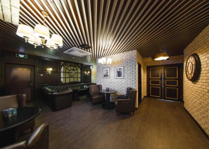 Reston Hotel&Spa