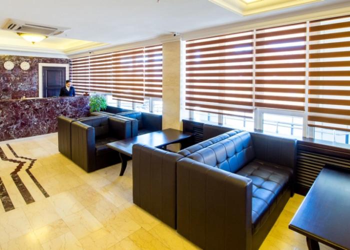 Reston Hotel&Spa
