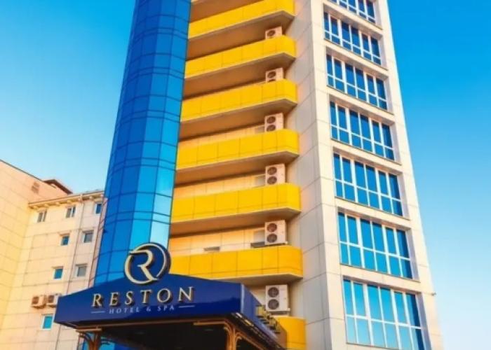 Reston Hotel&Spa