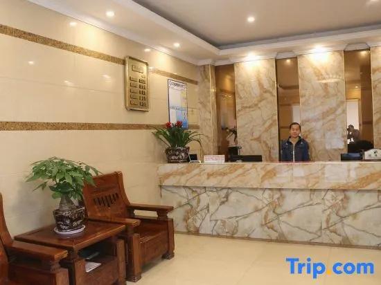 Rongxian Qiaoxiang Hotel