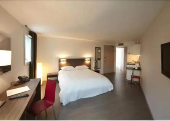 Hévéa Appart Hôtel