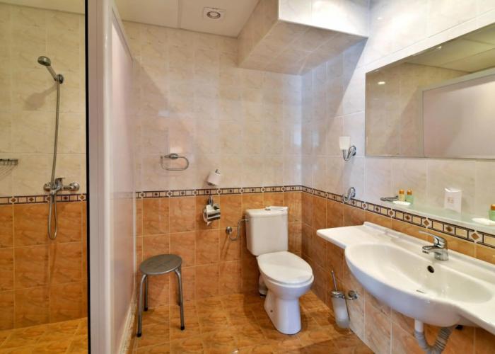Estreya Residence Hotel and SPA