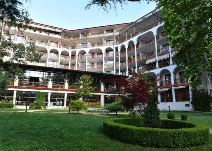 Estreya Residence Hotel and SPA