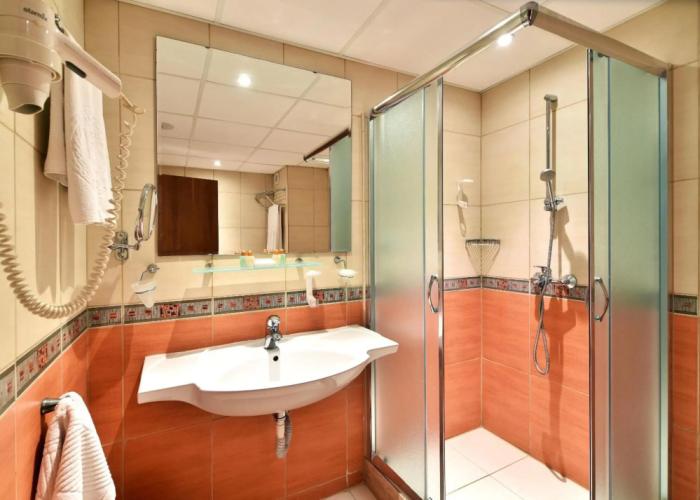 Estreya Residence Hotel and SPA