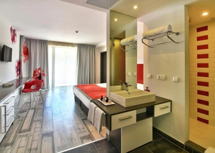 Hotel Grifid Foresta  Adults Only