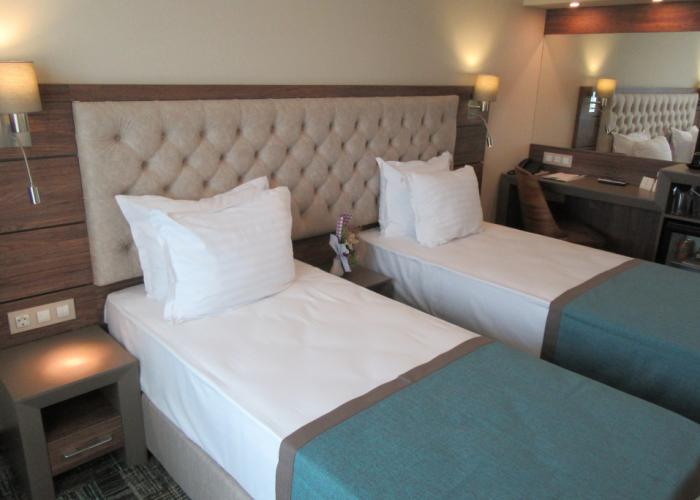 Hotel Cherno More