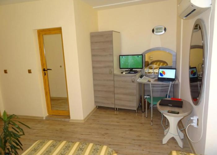 Hotel Color