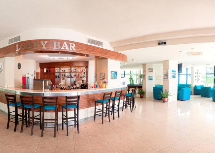 Palm Beach Golden Sands Hotel