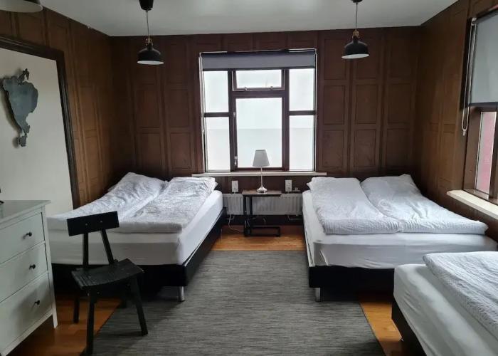 Lava Guesthouse