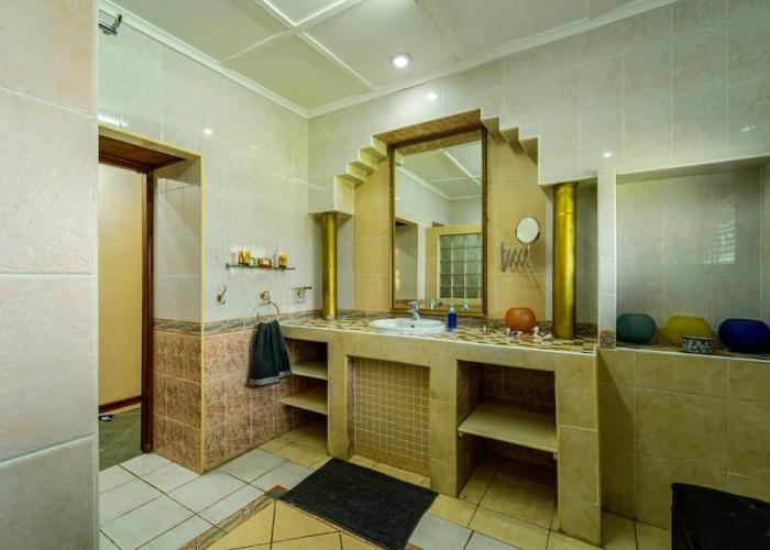 Room-zambezi Family Lodge - Elephant Roo