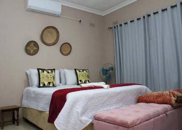 Room in B&B - Cozy and Stylish Room