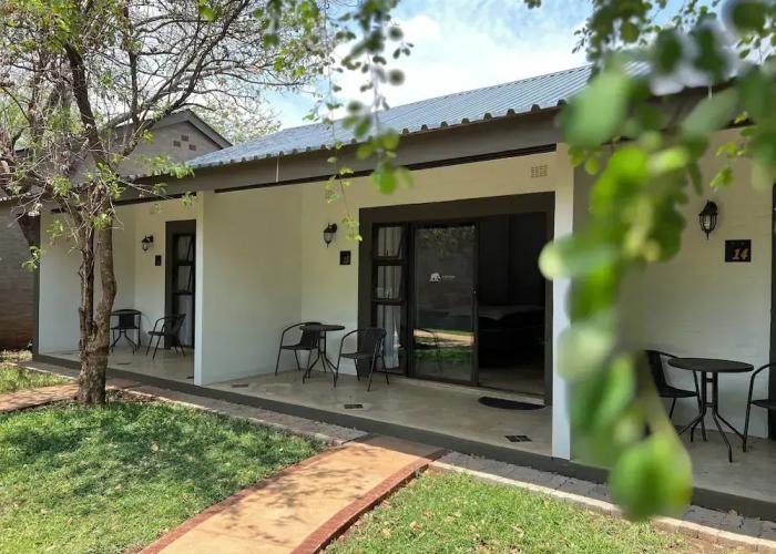 Kabakwe Guest Lodge